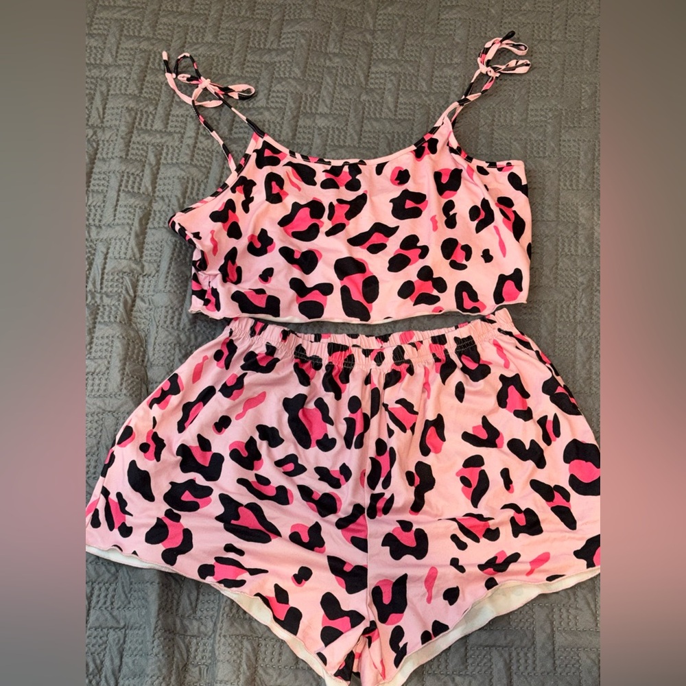 XL Pink Leopard Print Tank and Shorts Set